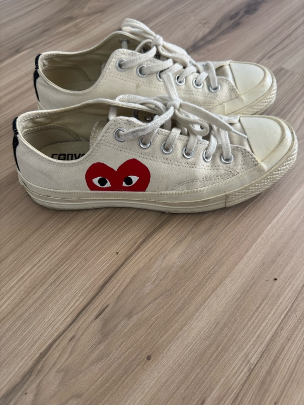 Comme des Garcons / Converse Cream Canvas Low-Top Sneakers - Picture 2 of 6
